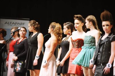 21 osób rywalizowało w Regionalnym Konkursie Fryzjerskim w Oleśnicy [ZDJĘCIA]