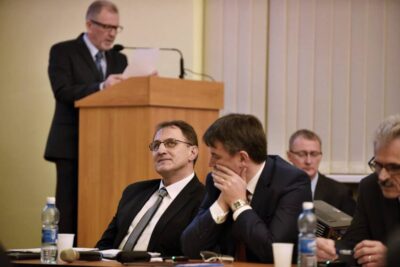 Czy samorząd powiatowy czeka polityczne trzęsienie ziemi?