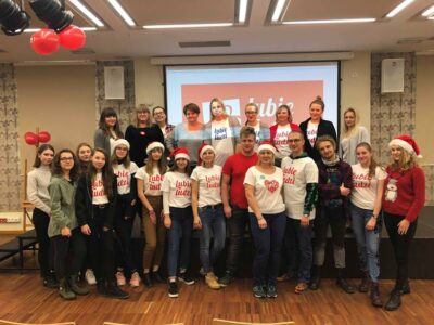 W Oleśnicy trwa Szlachetna Paczki. Prezenty trafiają do potrzebujących rodzin