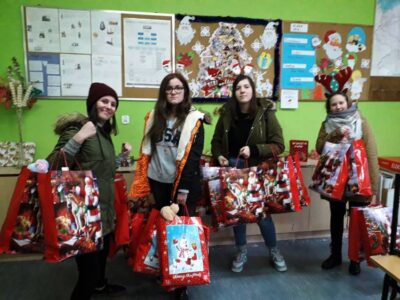 Młodzież z SP7 nie zapomniała o podopiecznych ze świetlicy środowiskowej