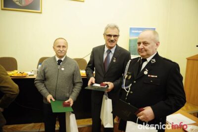 Wręczono odznaki honorowe ministra rolnictwa i medale Dolnośląskiej Izby Rolniczej