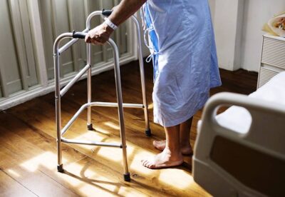 Seniorzy czekają na wsparcie. Oleśniczanie niosą pomoc! Zbiórka trwa do 21 grudnia