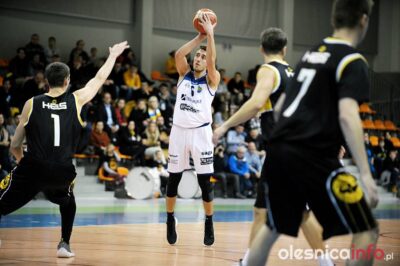 Team-Plast KK Oleśnica wygrywa w Legnicy z miejscowym Ekonomem