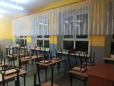 Uczniowie wrócili po feriach do odnowionych klas