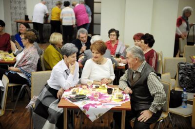 Oleśniccy studenci-seniorzy na wieczorku poetyckim