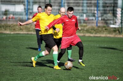 Widawa Bierutów mierzyła się z Lotnikiem na boisku w Oleśnicy [GALERIA ZDJĘĆ]