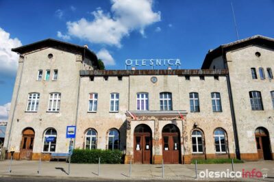 NASZE INFO: Miasto przejmie dworzec PKP i go wyremontuje