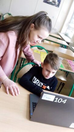 pilka_reczna_52466015_2452714154799534_1110352395814043648_n