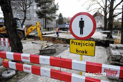 Utrudnienia w okolicach Przedszkola nr 4. Droga jest czasowo nieprzejezdna