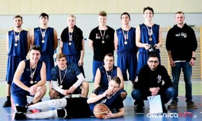 Srebro dla chłopców i brąz dla dziewcząt z II LO w Oleśnicy