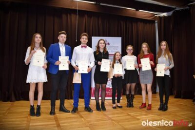 Uczniowie jedynki laureatami prestiżowych konkursów recytatorskich