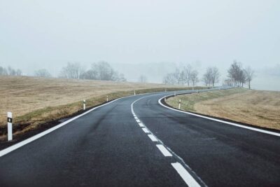 Od Twardogóry w kierunku Drogoszowic. Tutaj też będzie remont