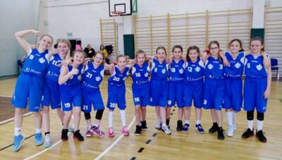 Młode zawodniczki na turnieju w Polkowicach