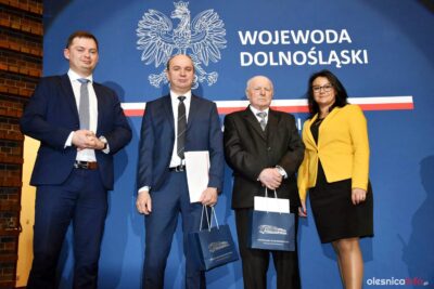 Sołtysi z gminy Dobroszyce na gali we Wrocławiu