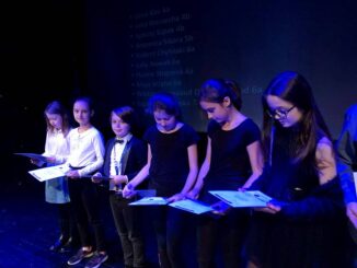 strajk_54525143_2490815147656101_677239054642708480_o