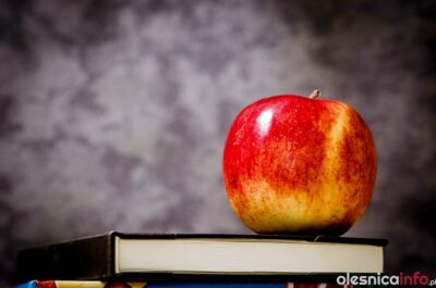 Właściciele dwóch szkolnych sklepików i automatów ukarani