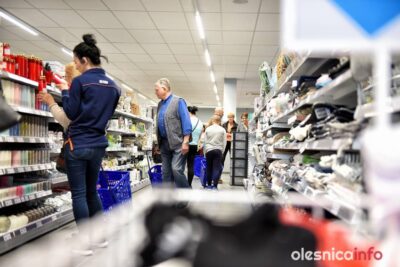 Otwarcie Actiona w Oleśnicy. Na prośbę klientów sklep ruszył przed godziną 9 [ZDJĘCIA I WIDEO]