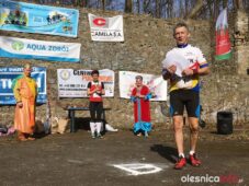 Lupus_56178600_2043132932452760_1056638199075438592_o-20190404