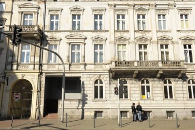 Część dawnego oleśnickiego kina do wynajęcia