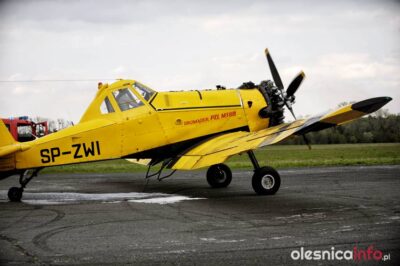 Dromader wylądował na oleśnickim lotnisku. Będzie wspierał akcję gaśniczą