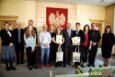 Zdolni uczniowie odebrali gratulacje od burmistrza Oleśnicy [ZDJĘCIA]
