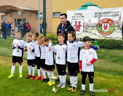 Żacy Akademii Piłkarskiej Oleśnica rewelacją turnieju w Grodkowie