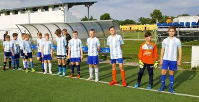 Młodzicy Akademii Piłkarskiej Oleśnica lepsi od Ślęzy