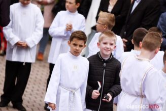 I_Komunia_swieta_SP_6_75X_7307-20190505