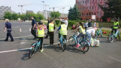 bez61038286_2207808516198410_6068767842692497408_o-20190525