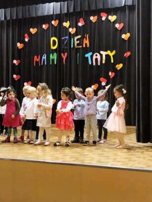 dobroszyce61710292_2308562105870775_2244930666330324992_n