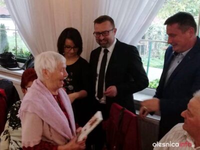 Seniorzy bawili się w Zajeździe u Stefanii