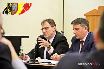 Starosta wnioskuje o zakup transportowej karetki