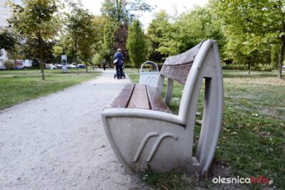 Pomalują 140 ławek i koszy w całym mieście