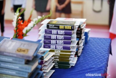 Rozdanie świadectw w oleśnickich szkołach od jutra do wtorku