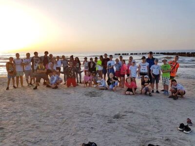 Młodzi oleśniczanie odpoczywają w Dźwirzynie