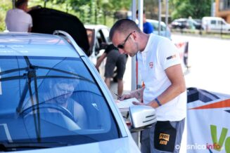 pitstop_automix_75X_5976