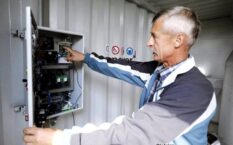 sadownik506c55fa2c0a5_o,size,933x0,q,70,h,c04c83-20190615