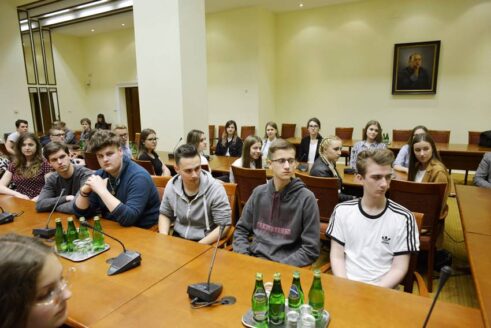 sejm1600px__AHA8207a