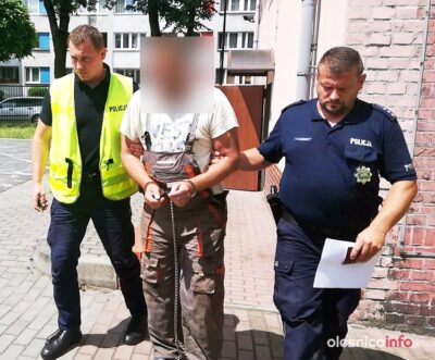 Strzelał z wiatrówki do policjantów i próbował podpalić własny dom