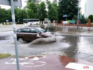 burza_64301664_470800103683021_8028312530797461504_n-20190701