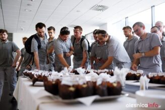 gkn75X_2108-20190725