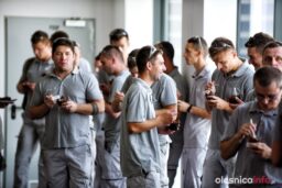 gkn75X_2118-20190725