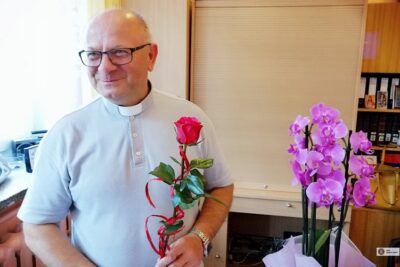 Ksiądz Zdzisław Paduch od 10 lat jest proboszczem oleśnickiej parafii [ZDJĘCIA I WIDEO]