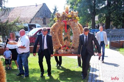 Parafianie świętowali zakończenie żniw
