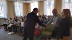 młodzież_francja70759426_2656617031051552_5632639288450482176_o-001