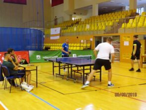 tenis_leśnicy69721348_2414312078663292_3723275104151404544_n-20190907