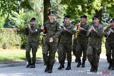 Oleśniczanie dostają wezwanie do wojska. Jutro muszą się stawić w koszarach