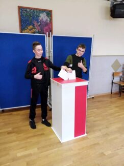 MRG73388486_2526713027406520_7230594068634402816_n-20191018