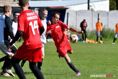 Piast Dobrzeń remisuje w powiatowych derbach z Błękitnymi Krzeczyn [ZDJĘCIA]