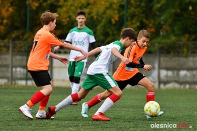 Trampkarze Pogoni Oleśnica pokonali swoich rówieśników z Twardogóry [ZDJĘCIA]